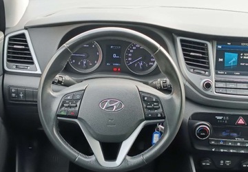 Hyundai Tucson III SUV 1.7 CRDI 115KM 2016 Hyundai Tucson Zarejestrowany - ubezpieczony - 1,7 - 116 KM 1.7 Diesel, zdjęcie 23