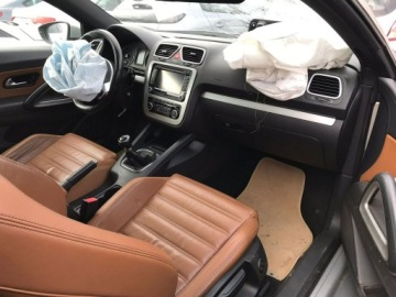 Volkswagen Scirocco III Coupe 2.0 TDI-CR DPF 140KM 2010 Volkswagen Scirocco 2.0 TDI Bogato wyposażony, zdjęcie 7