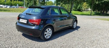 Audi A1 I Hatchback 3d 1.2 TFSI 86KM 2012 Audi A1 Sportback Książka serwisowa, stan bardzo, zdjęcie 3