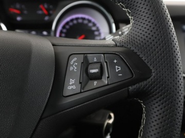 Opel Astra K Hatchback 5d 1.4 Turbo 125KM 2019 Opel Astra klima auto kamery czujniki parkowania, zdjęcie 29