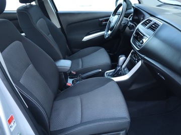 Suzuki SX4 II S-cross 1.6 VVT 120KM 2015 Suzuki SX4 S-Cross 1.6 VVT AllGrip, GAZ, 4X4, zdjęcie 8