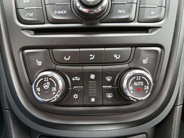 Opel Mokka I SUV 1.4 Turbo ECOTEC 140KM 2015 Opel Mokka Bi-XenonNaviKameraLedCzyta ZnakiPDCFull opcjaIDEALNY STAN, zdjęcie 20