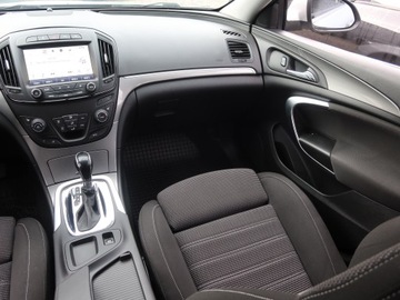 Opel Insignia I Hatchback Facelifting 1.6 CDTI Ecotec 136KM 2015 Opel Insignia 1.6 CDTI, Automat, Navi, Klima, zdjęcie 7