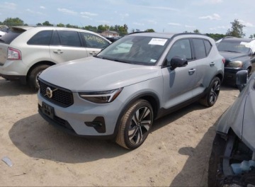 Volvo XC40 Crossover Facelifting 2.0 B5 250KM 2024 Volvo XC 40 2024r., B5 Ultimate Dark Theme, 2L, od ubezpieczalni 2.0 250KM, zdjęcie 6