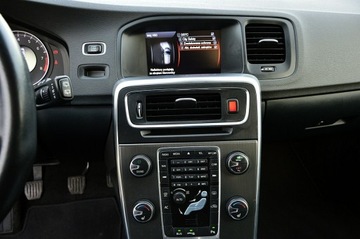 Volvo V60 I Kombi 1.6 T4 180KM 2012 Volvo V60 1,6 Benzyna 180Km Xenon Ledy Skóra Navi, zdjęcie 31