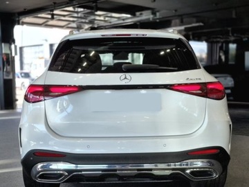 Mercedes GLC C254/X254 Coupe 2.0 200 204KM 2025 MERCEDES-BENZ GLC 200 4-Matic AMG Line 2.0 (204KM) 2025, zdjęcie 2