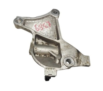 L389 UCHYCENÍ MOTORU MERCEDES W205 4.0 A1771550127