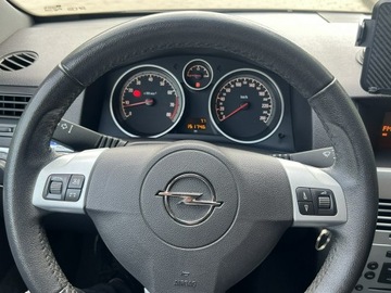 Opel Astra H Hatchback 5d 1.4 TWINPORT ecoFLEX 90KM 2009 Opel Astra GTC Mały Przebieg Opłacony, zdjęcie 10