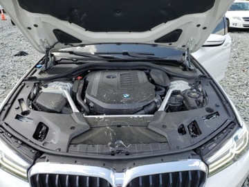 BMW Seria 5 G30-G31 2022 BMW Seria 5 540xi 2022 3.0l 3.0 Benzyna 335KM, zdjęcie 6