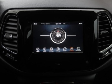 Jeep Compass II SUV 1.4 Multiair 170KM 2018 Jeep Compass 1.4 MultiAir, Salon Polska, zdjęcie 15
