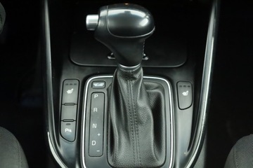 Kia Carens IV Minivan 1.7 VGT CRDi 141KM 2016 Kia Carens 1.7 CRDi, 1. Właściciel, Automat, Navi, zdjęcie 10