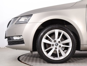 Skoda Octavia III Kombi Facelifting 2.0 TDI 150KM 2019 Skoda Octavia 2.0 TDI, Salon Polska, DSG, Navi, zdjęcie 13