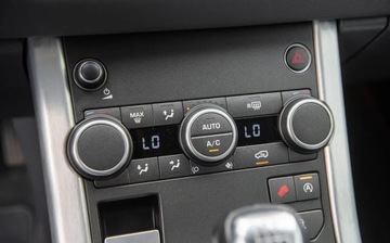 Land Rover Range Rover Evoque I SUV 5d Facelifting 2.0D eD4 150KM 2016 Land Rover Range Rover Evoque EVOQUE Lift 2.0D 4X4 Skora Navi Camera Alu, zdjęcie 21