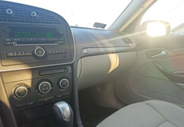 Saab 9-3 II SportKombi 1.9 TiDS 150KM 2008 Saab 9-3 Saab 9-3 1.9 Diesel 150KM, zdjęcie 10