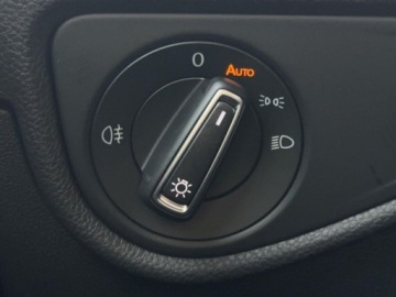 Volkswagen Touran III 2.0 TDI 150KM 2025 Volkswagen Touran Highline 2.0 TDI,150 KM DSG 7 R-line, Bogate wyposazenie, zdjęcie 31