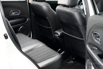 Honda HR-V II SUV 1.5 i-VTEC 130KM 2017 Honda HR-V 1.5 16V Executive FullLED Navi Pano.Pol Skora Kamera As.Pasa Ke, zdjęcie 9