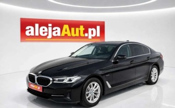 BMW Seria 5 G30-G31 Limuzyna Plug-In 2.0 530e 292KM 2021 BMW Seria 5 BMW 530e 292 KM 2021r Bezwypadkowy 2.0 Hybryda Plug-in 292KM