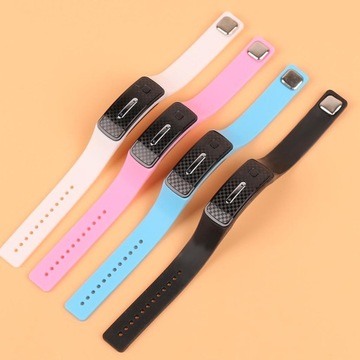 УЛЬТРАЗВУКОВОЙ МОСКИТНЫЙ БРАСЛЕТ, ОТПУСКАЮЩИЙ КОМАРОВ