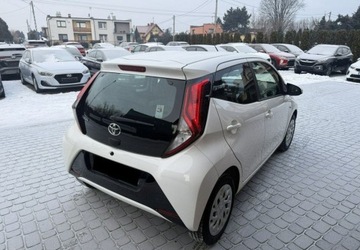 Toyota Aygo II Hatchback 3d Facelifting 1.0 VVT-i 72KM 2020 Toyota Aygo 1,0 72KM Klima Kamera CarPlay Benzyna 72KM, zdjęcie 6