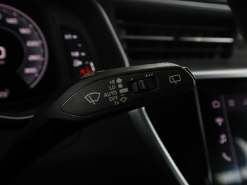 Audi A6 C8 Avant 2.0 40 TDI 204KM 2019 Audi A6 Avant mHEV Matrix LED skóra/alcantara, zdjęcie 33