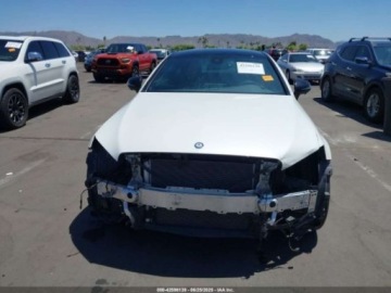 Mercedes Klasa C W205 2017 Mercedes-Benz Klasa C 2017 MERCEDES-BENZ C 300 2.0 Benzyna 241KM, zdjęcie 4