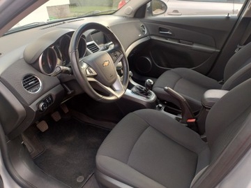 Chevrolet Cruze Hatchback 5d 2.0 VCDI 16V DOHC 163KM 2011 `Chevrolet Cruze 2.0 D 163 KM Klimatyzacja Navi Super Stan, zdjęcie 4