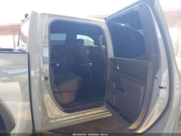 Toyota Tundra II 2025 Toyota Tundra SR5 2025 3.4 Benzyna 389KM, zdjęcie 12