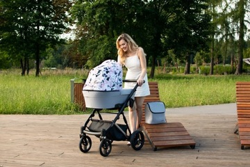 Глубокая коляска Lazzio Premium 2в1 Kunert 08