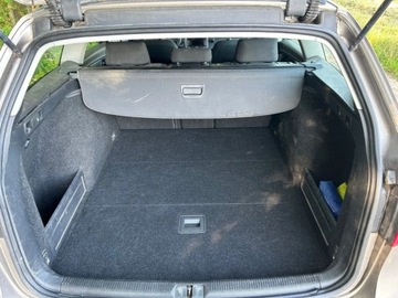 Volkswagen Passat B7 Variant 2.0 TDI CR DPF BlueMotion 140KM 2011 Volkswagen Passat 2.0 Diesel 140KM, zdjęcie 14