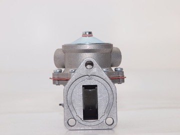 Топливный насос DEUTZ FAHR.