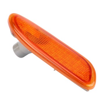 LAMPA SMĚROVKA W PŘEDNÍM NÁRAZNÍKU MERCEDES W203 2001-2007 PRAVÁ