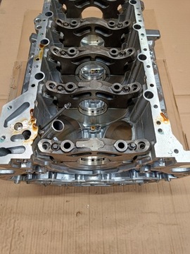 СТОЙКА БЛОКА ДВИГАТЕЛЯ BMW N63B44B 4.4 7639448 ДЛЯ РЕГЕНЕРАЦИИ