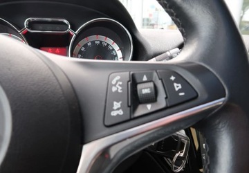 Opel Adam Hatchback 1.4 87KM 2018 Opel Adam dach panoramiczny, pakiet city, tempomat, pdc 1.4 Benzyna 87KM, zdjęcie 16