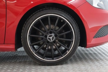 Mercedes Klasa A W176 Hatchback 5d 1.6 180 BlueEFFICIENCY 122KM 2014 Mercedes A A 180, Klima, zdjęcie 14