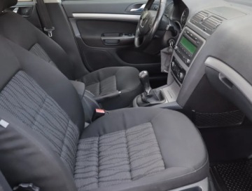 Skoda Octavia II Kombi 1.4 TSI 122KM 2009 Skoda Octavia 1.4 TSI, Salon Polska, Klima, zdjęcie 8