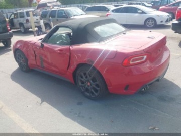 Fiat 124 Spider 2018 Fiat 124 Spider Abarth 2018 1.4l 1.4 Benzyna 164KM, zdjęcie 3