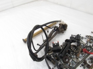 Болты + шайбы + оси и т.д. Yamaha R-6, 03r-05r RJ05 RJ09 5SL