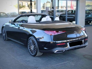 Mercedes CLE 2025 MERCEDES-BENZ CLE 180 AMG Line Kabriolet 2.0 (170KM) 2025, zdjęcie 1