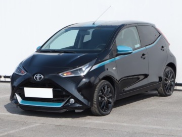 Toyota Aygo II Hatchback 3d Facelifting 1.0 VVT-i 72KM 2018 Toyota Aygo 1.0 VVT-i, Salon Polska, Serwis ASO, zdjęcie 1