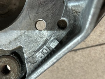 DRŽÁKY STÍNÍTKO TLUMIČE PŘEDNÍ VW TOUAREG AUDI Q7 CAYENNE