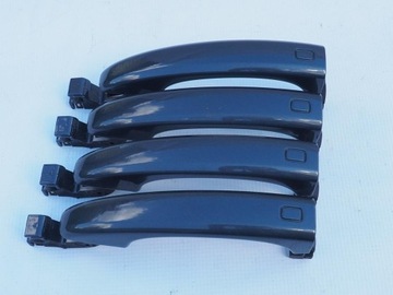 AP KLAMKA DRZWI 8T0837205A AUDI A1 A4 A5 Q3 Q5