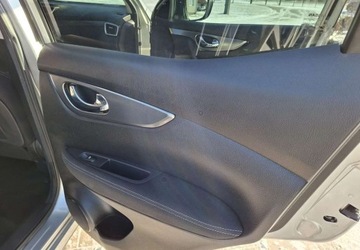 Nissan Qashqai II Crossover 1.6 DIG-T 163KM 2017 Nissan Qashqai Nissan Qashqai 1.6 DIG-T N-Connecta 1.6 Benzyna 163KM, zdjęcie 9
