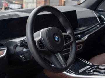 BMW X5 G05 SUV Facelifting 3.0 30d 298KM 2026 xDrive30d M Sport 3.0 (298 KM)| Hak holowniczy, elektryczny, zdjęcie 7