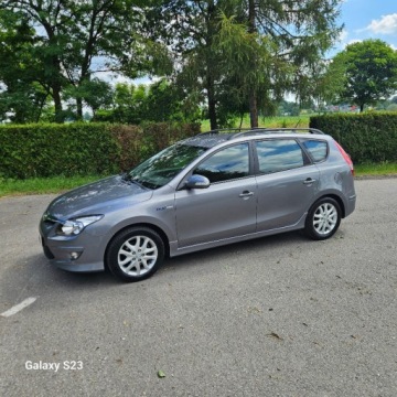 Hyundai i30 I CW Facelifting 1.4 DOHC 109KM 2012 Hyundai i30 Aluminiowe Felgi Czujniki Parkowania Gwarancja Vip 1.4, zdjęcie 2