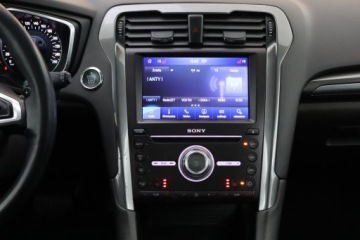 Ford Mondeo V Liftback Facelifting 2.0 EcoBlue 190KM 2019 Ford Mondeo 2.0 EcoBlue, Salon Polska, 187 KM, zdjęcie 12