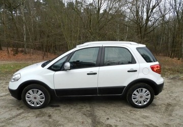 Fiat Sedici 1.6 16v 120KM 2012 Fiat Sedici Sliczny w pelni sprawny wygodny ekonomiczny 1.6 Benzyna 120KM, zdjęcie 8