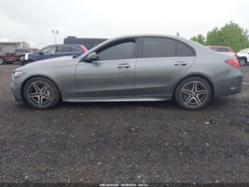 Mercedes Klasa C W206 2024 Mercedes-Benz Klasa C 300, 2024r., 4x4, 2.0L 2.0 Benzyna 255KM, zdjęcie 5