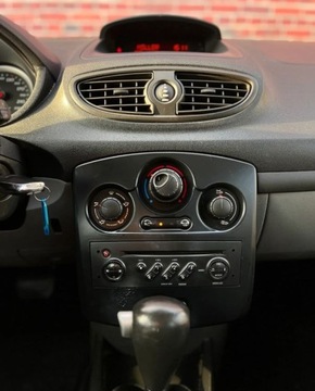 Renault Clio III Hatchback 5d 1.6 i 16V 110KM 2007 Renault Clio Automat Klima Alu Warszawa gwarancja w cenie VFVW 1.6 110KM, zdjęcie 25