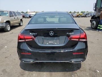 Mercedes Klasa A W177/V177 2021 Mercedes-Benz Klasa A 220 4Matic 2021 2.0l 2.0 Benzyna 188KM, zdjęcie 2