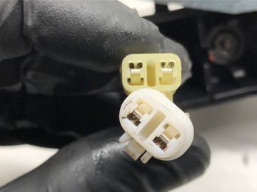 KLIKA VNĚJŠÍ LEVÝ PŘEDNÍ SUZUKI SX4 SUV